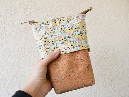 Rosa in Blush Slide pouch - Rifle paper co